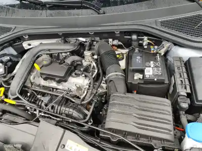 Veículo de Sucata volkswagen t-roc (a11, d11) 1.0 tsi do ano 2024 alimentado dlaa