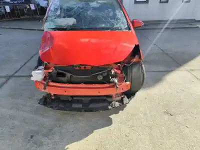 Veículo de Sucata toyota yaris (_p13_) 1.0 (ksp130_) do ano 2016 alimentado 1kr-fe