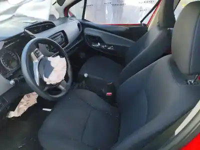 Veículo de Sucata toyota yaris (_p13_) 1.0 (ksp130_) do ano 2016 alimentado 1kr-fe