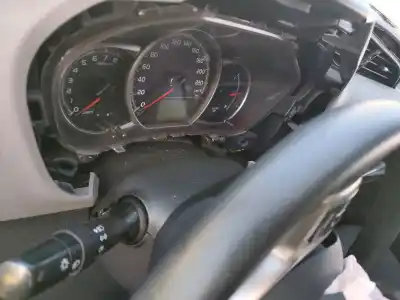 Veículo de Sucata toyota yaris (_p13_) 1.0 (ksp130_) do ano 2016 alimentado 1kr-fe