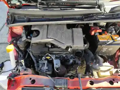 Veículo de Sucata toyota yaris (_p13_) 1.0 (ksp130_) do ano 2016 alimentado 1kr-fe