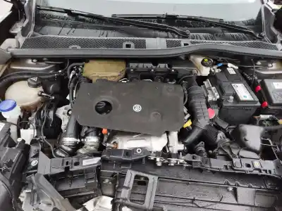 Veículo de Sucata peugeot 2008 ii (ud_, us_, uy_, uk_) 1.5 bluehdi 110 (udyhsk) do ano 2022 alimentado yhs (dv5rce)