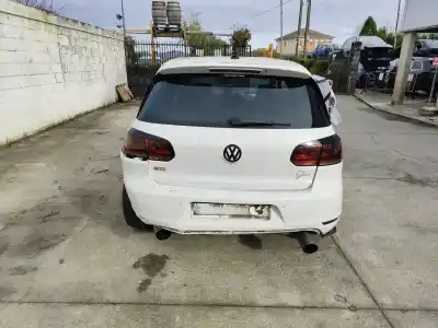 Veículo de Sucata volkswagen golf vi (5k1) 2.0 gti do ano 2010 alimentado cczb
