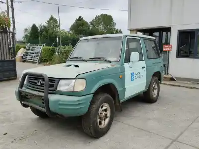Veículo de Sucata HYUNDAI GALLOPER II (JK-01) 2.5 TD INTERCOOLER do ano 2000 alimentado D4BH