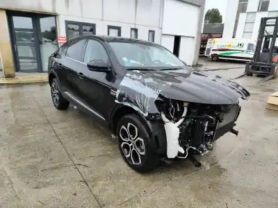 Veículo de Sucata renault arkana i (lcm_, ldn_) 1.6 e-tech 145 (ldmu) do ano 2023 alimentado h4m 632