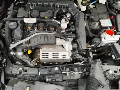 Veículo de Sucata citroen c4 x (bd_, be_, bf_) e-c4 x (bfzkxc) do ano 2025 alimentado zkx (zk01)