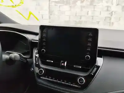 Sloopvoertuig toyota corolla fastback (_e21_) 1.8 hybrid (zwe211) van het jaar 2019 aangedreven 2zr-fxe