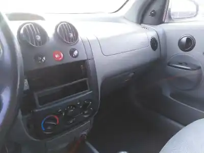 Sloopvoertuig daewoo kalos (klas) 1.2 van het jaar 2003 aangedreven b12s1