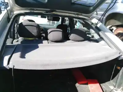 Scrapping Vehicle hyundai elantra iii (xd) 2.0 crdi of the year 2001 powered d4ea