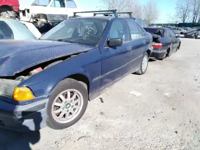 Veículo de Sucata bmw serie 3 berlina (e36) 318i do ano 1991 alimentado m40 b18 (184e1)