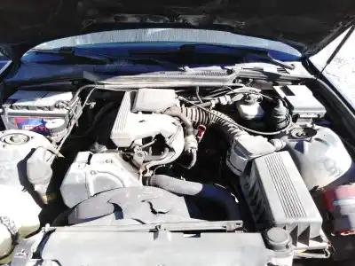 Veículo de Sucata bmw serie 3 berlina (e36) 318i do ano 1991 alimentado m40 b18 (184e1)