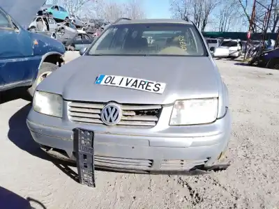 Здавання транспортного засобу VOLKSWAGEN                                         BORA VARIANT (1J6)                                                                                                                                                                                                                                         1.9 TDI                                                                                                                                                                                                                                                    року 2000 потужний ATD