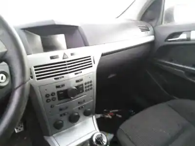 Scrapping Vehicle opel                                               astra h (a04)                                                                                                                                                                                                                                              1.9 cdti (l48) of the year 2007 powered z 19 dt