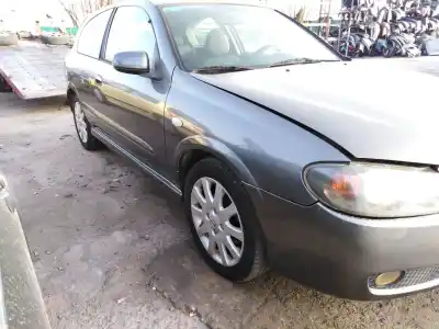 Veículo de Sucata nissan almera ii hatchback (n16) 2.2 dci do ano 2006 alimentado yd22ddt