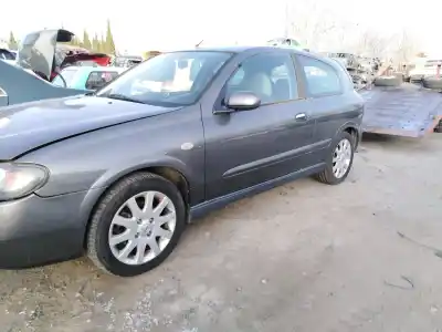 Veículo de Sucata nissan almera ii hatchback (n16) 2.2 dci do ano 2006 alimentado yd22ddt