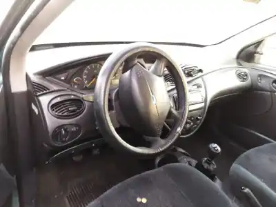 Veículo de Sucata ford focus i turnier (dnw) 1.8 turbo di / tddi do ano 1999 alimentado c9da