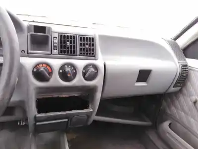 Здавання транспортного засобу opel corsa a fastback (s83) 1.0 (f08, m08, f68, m68) року 1982 потужний g10s