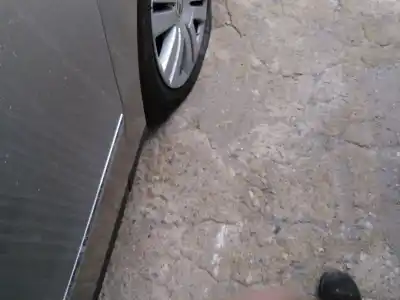 Veículo de Sucata volkswagen passat berlina (3c2) 2.0 tdi do ano 2006 alimentado bkp