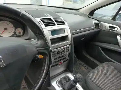 Scrapping Vehicle peugeot 407 (6d_) 1.8 (6d6fzb) of the year 2004 powered 9hz