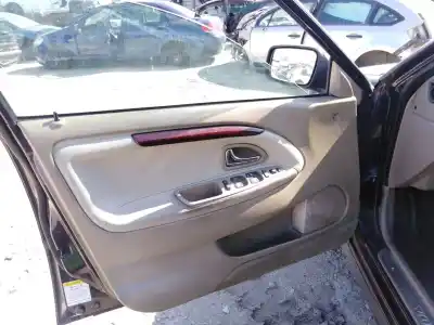 Здавання транспортного засобу volvo v40 ranchera familiar (645) 1.6 року 2000 потужний b 4164 s2