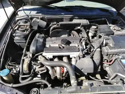 Здавання транспортного засобу volvo v40 ranchera familiar (645) 1.6 року 2000 потужний b 4164 s2