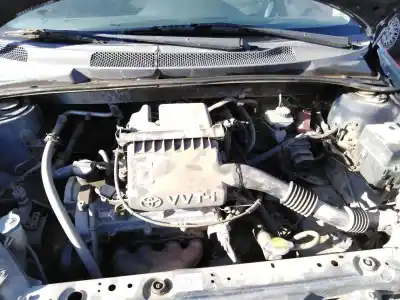 Veicolo di demolizione toyota yaris (_p1_) 1.0 (scp10_) dell'anno 2003 alimentato 1sz-fe