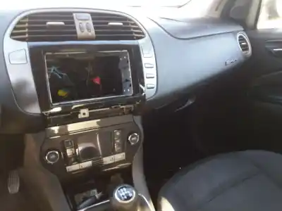 Veicolo di demolizione fiat bravo (198) 1.9 16v dynamic multijet dell'anno 2007 alimentato 192a8000