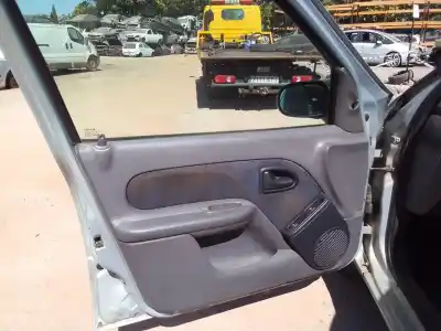 Здавання транспортного засобу renault clio ii (bb_, cb_) 1.2 (bb0a, bb0f, bb10, bb1k, bb28, bb2d, bb2h, cb0a,... року 1999 потужний d7f 710,d7f 720,d7f 722,d7f 726,d7f 744,d7f 746,d7