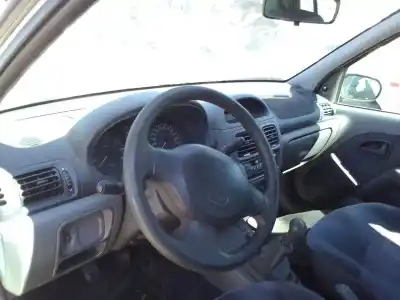 Здавання транспортного засобу renault clio ii (bb_, cb_) 1.2 (bb0a, bb0f, bb10, bb1k, bb28, bb2d, bb2h, cb0a,... року 1999 потужний d7f 710,d7f 720,d7f 722,d7f 726,d7f 744,d7f 746,d7