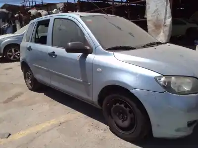 Veículo de Sucata mazda 2 berlina (dy) * do ano 2005 alimentado f6ja