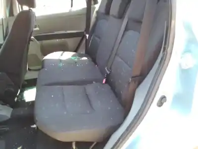 Veículo de Sucata mazda 2 berlina (dy) * do ano 2005 alimentado f6ja