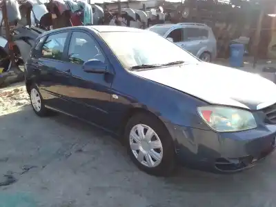 Scrapping Vehicle kia cerato i fastback (ld) 1.5 crdi of the year 2006 powered d4fa