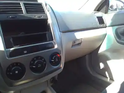 Scrapping Vehicle kia cerato i fastback (ld) 1.5 crdi of the year 2006 powered d4fa