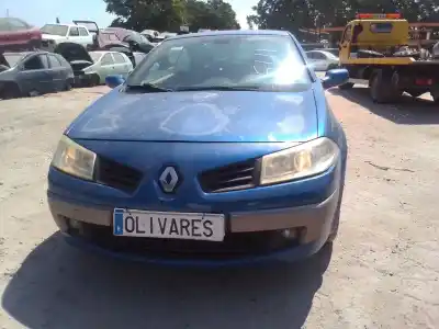 Vehículo de desguace renault megane ii coupe 1.9 dci diesel del año 2006 con motor f9q e8