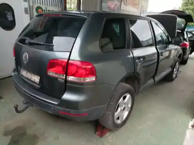 Vehículo de desguace volkswagen touareg (7la) del año 2002 con motor bac