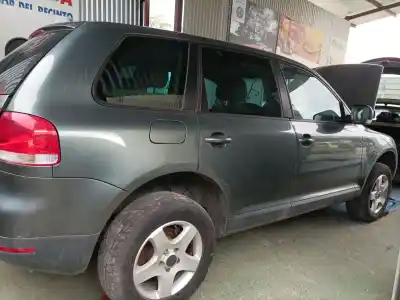 Vehículo de desguace volkswagen touareg (7la) del año 2002 con motor bac