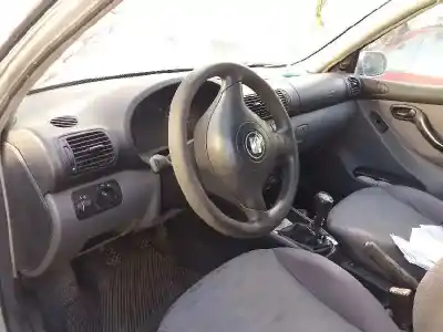 Утилизация автомобиля seat leon (1m1) 1.6 16 v года 2002 питание alh