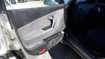 Здавання транспортного засобу nissan primera berlina (p12) p12 року 2001 потужний f9q