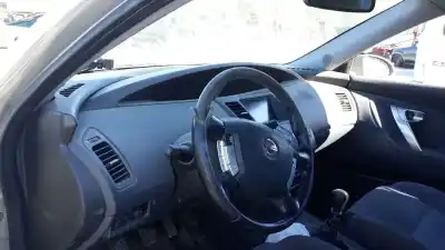 Здавання транспортного засобу nissan primera berlina (p12) p12 року 2001 потужний f9q