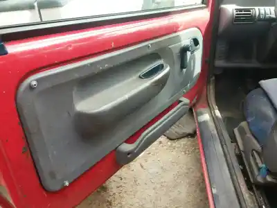 Veículo de Sucata renault twingo (co6) 1.2 do ano 1993 alimentado c3g