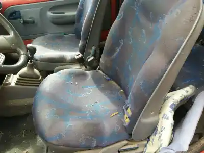 Veículo de Sucata renault twingo (co6) 1.2 do ano 1993 alimentado c3g