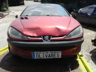 Veículo de Sucata peugeot 206 berlina e-music do ano 2002 alimentado kfw