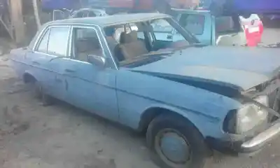 Scrapping Vehicle MERCEDES-BENZ CLASE E (W123) BERLINA+COUPE 3.0 Diesel of the year 1976 powered 