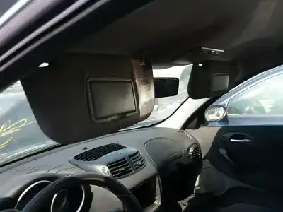 Sloopvoertuig alfa romeo 147 (190) 1.9 jtd distinctive van het jaar 2002 aangedreven 937a2000