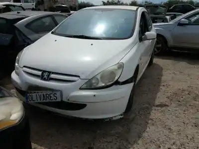 Scrapping Vehicle peugeot 307 (3a/c) 1.6 16v of the year 2001 powered nfu (tu5jp4)
