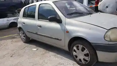 Scrapping Vehicle renault clio ii fase i (b/cbo) 1.2 of the year 2000 powered d7f