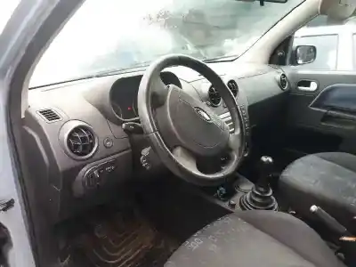 Veicolo di demolizione ford fusion (cbk) trend dell'anno 2005 alimentato 