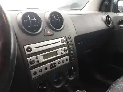 Veicolo di demolizione ford fusion (cbk) trend dell'anno 2005 alimentato 