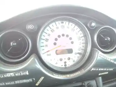 Veicolo di demolizione mini mini (r50, r53) one dell'anno 2006 alimentato w10 b16 a