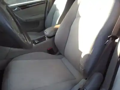 Sloopvoertuig mercedes-benz clase c (w203) berlina * van het jaar 2021 aangedreven 611962